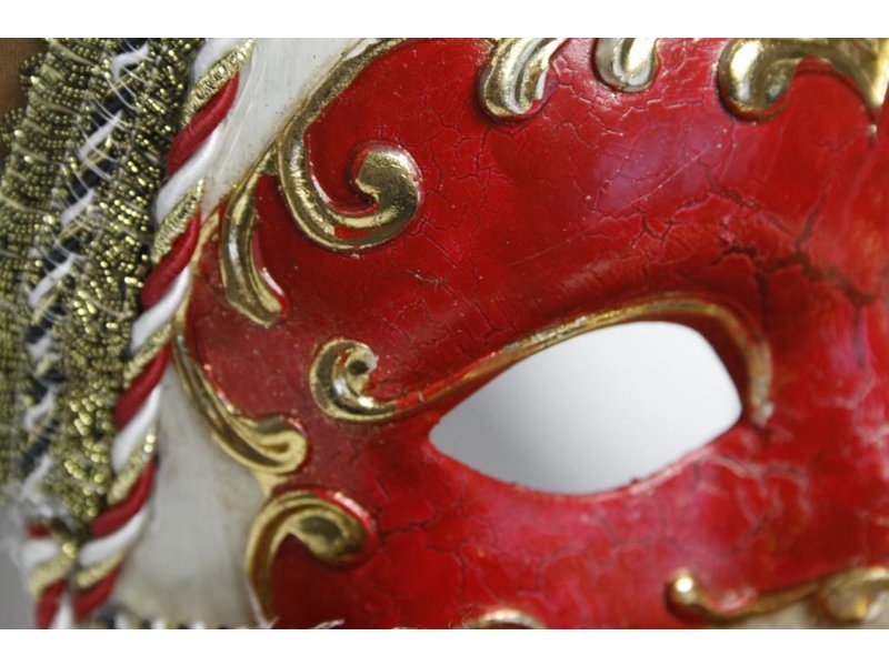 Venetian mask 'Jolly Joker' (red velvet)