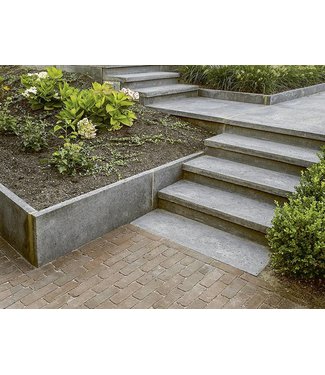 Schellevis Traptrede (L-model) Oud Hollands 100x40x15 antraciet