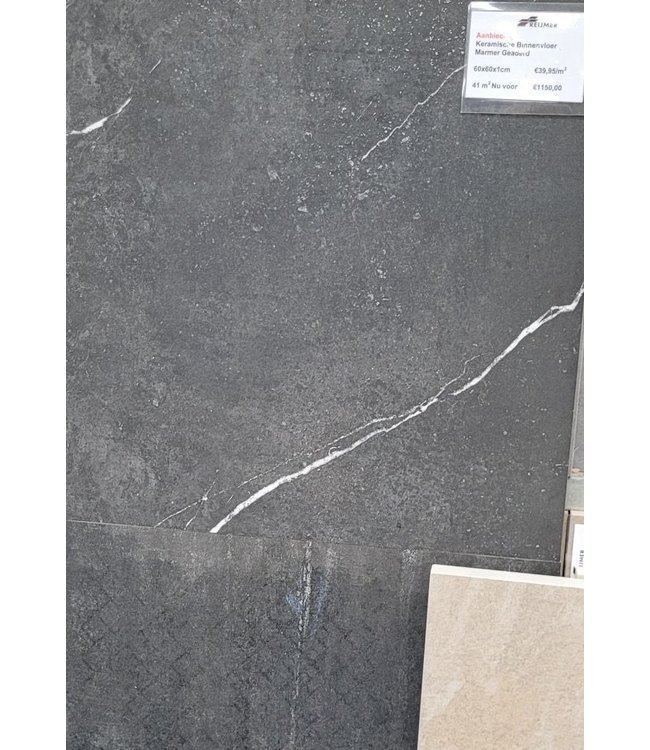 Partij 41m2 Marmer Geaderd 60x60x1cm
