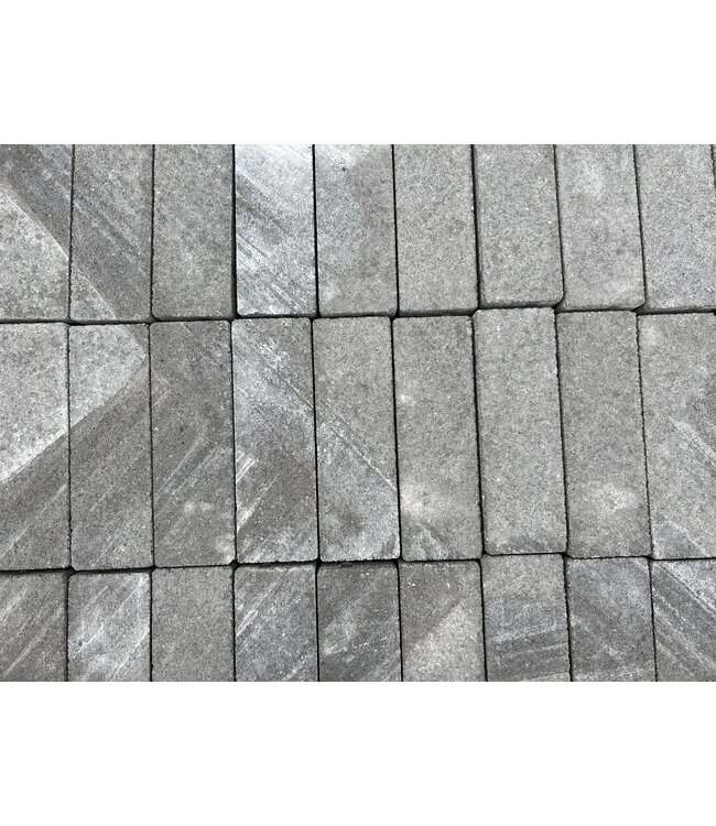 Partij 14.5 m² Kleurechte Milano Dikformaat