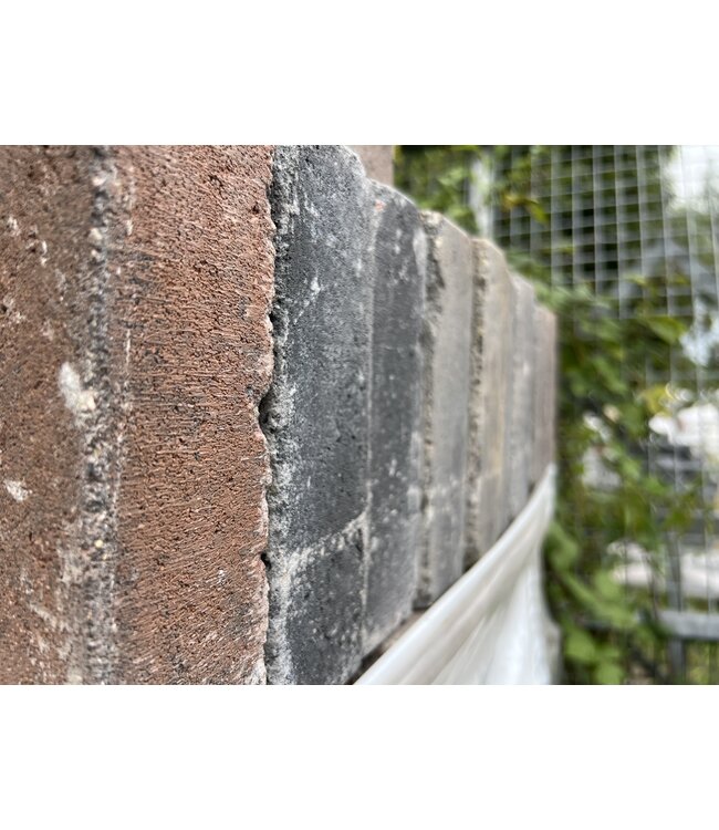 Partij 17 m² brons 30 x 20 x 6