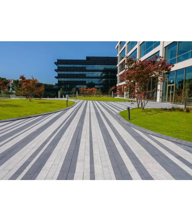 Restpartij Strackstone Banda Trapani 720 m²