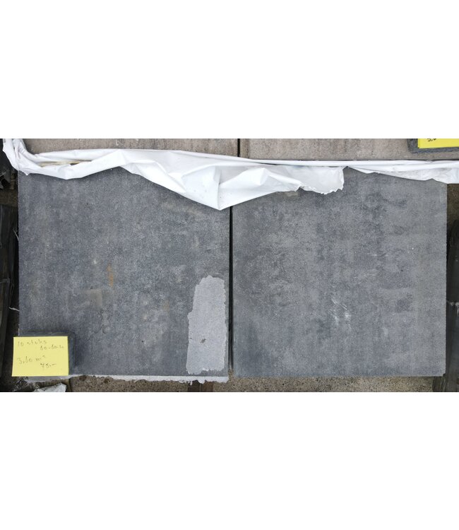 Partij 3,6 m² Donkere Betontegel 60x60x4 cm