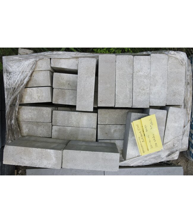 Betonklinker Grijs 30x10x12 cm