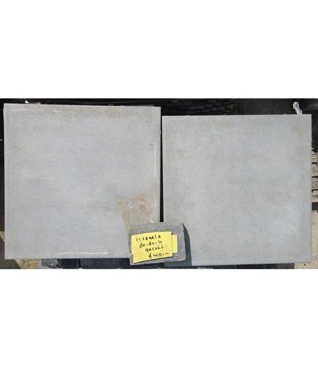 Partij 11 stuks Betontegels Grijs Gecoat 60x60x4 cm