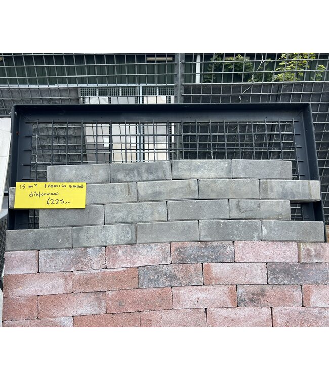 Partij 15 m² Tremico smook dikformaat