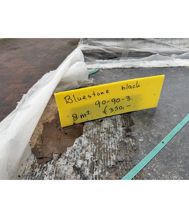 Bluestone Black 90x90x3cm