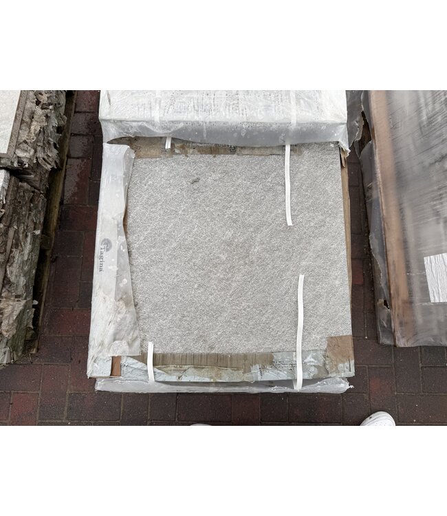 Pietra Ostana 60x60x3 cm