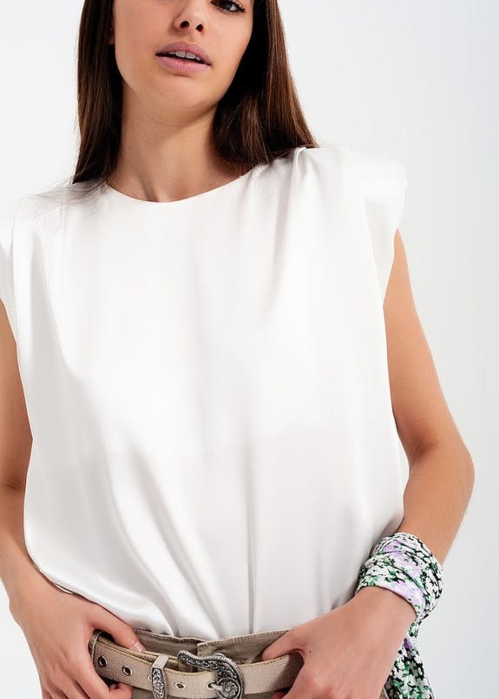 Q2 Gathered satin shoulder pad sleeveless top in white