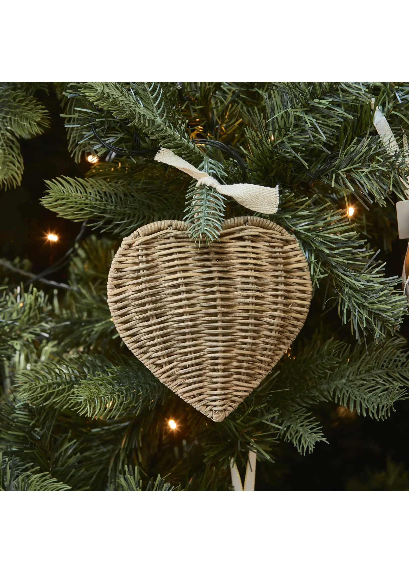 Rustic Rattan Loving Heart Ornament