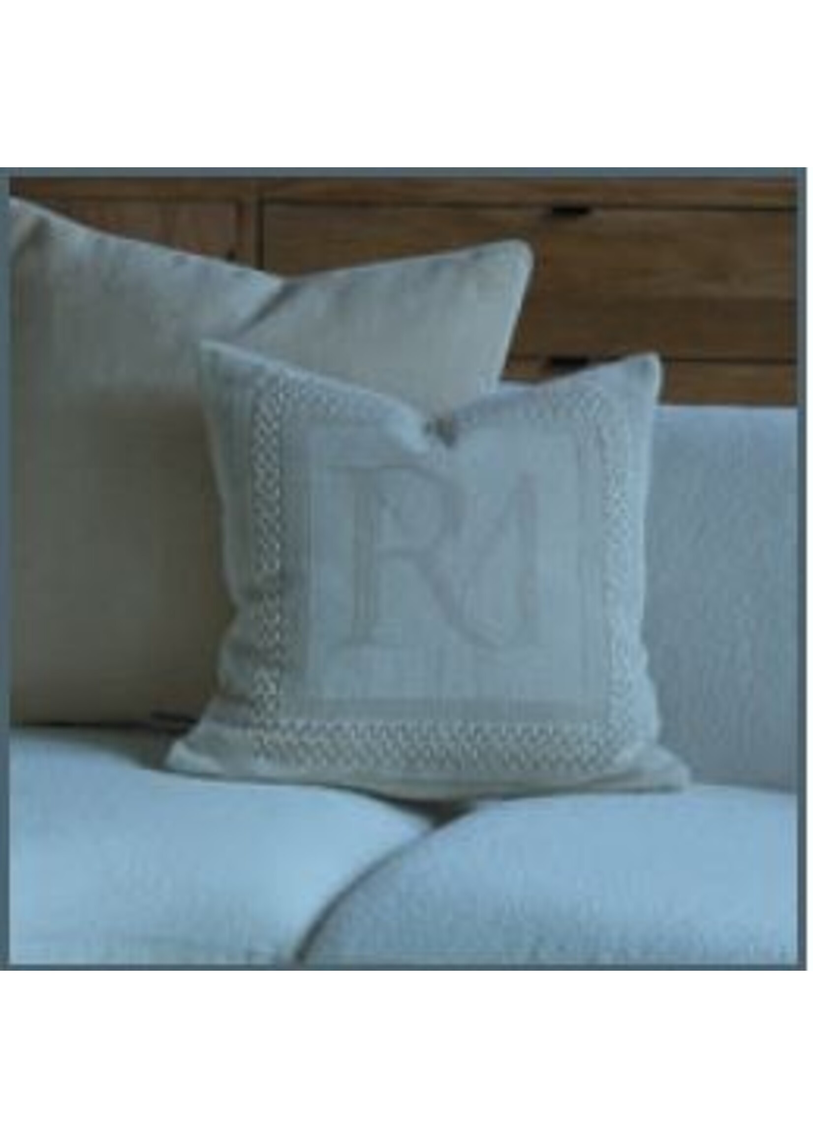 Riviera Maison Monogram Jacquard PillowCover 50x50