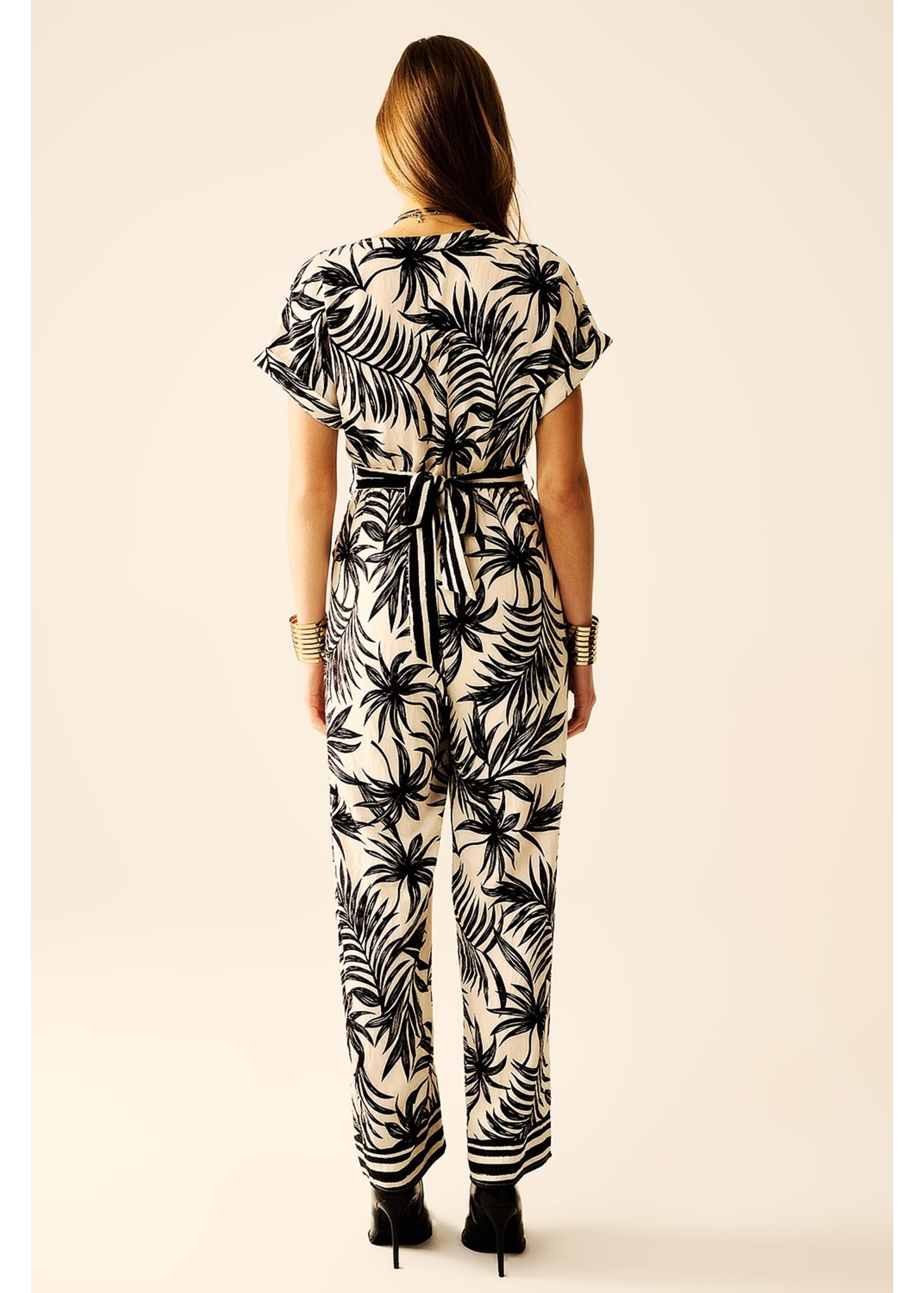 Q2 Tropisch motief jumpsuit met korte mouwen in zwart en wit Maat; M
