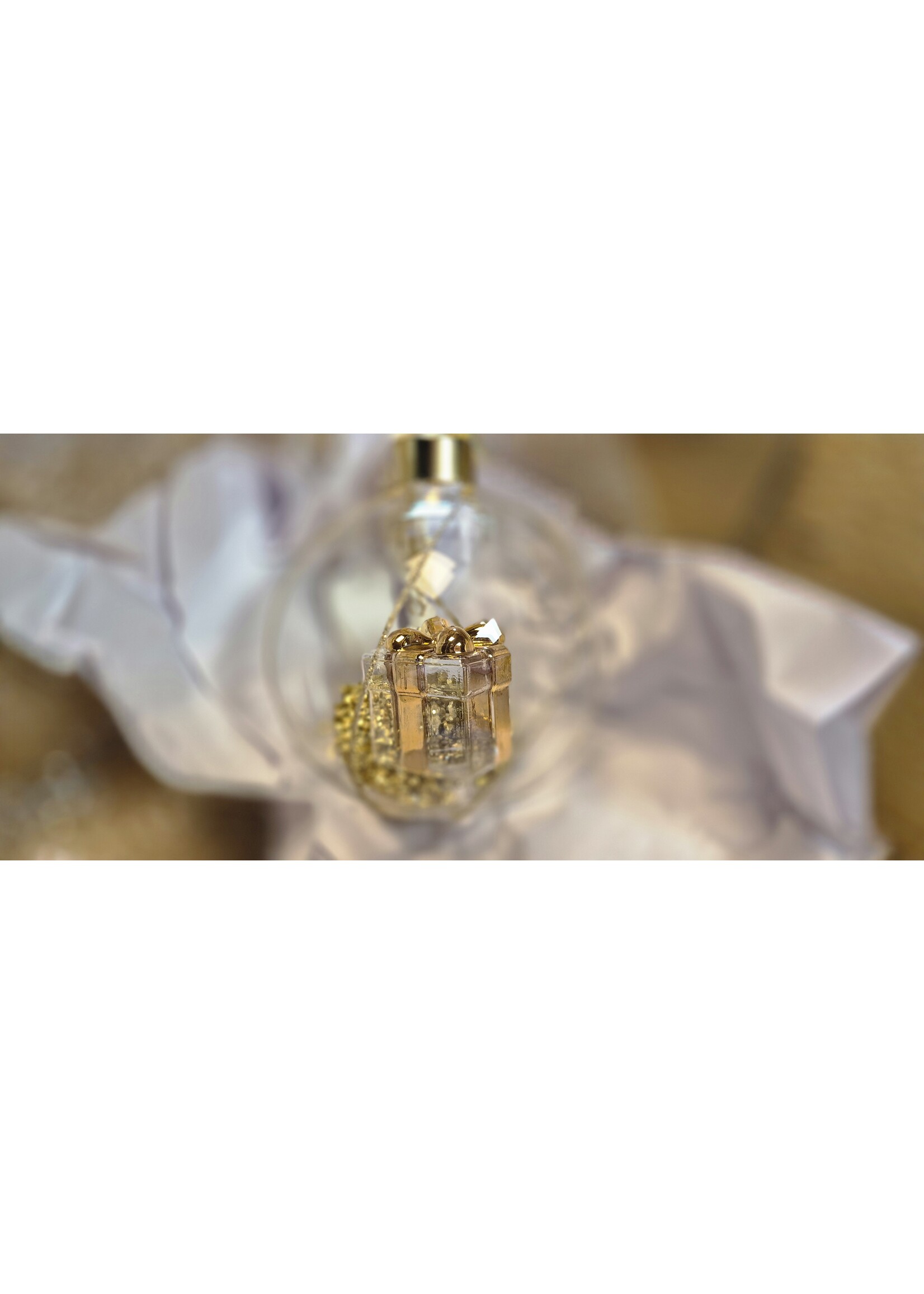 Riviera Maison Santa's Gift Ornament dia 10