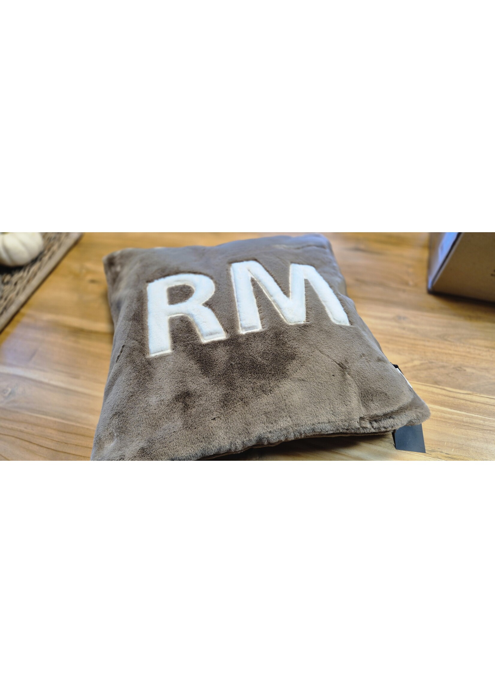 Riviera Maison Bachant Faux Fur Pillow Cover 50x50 zonder binnen kussen!