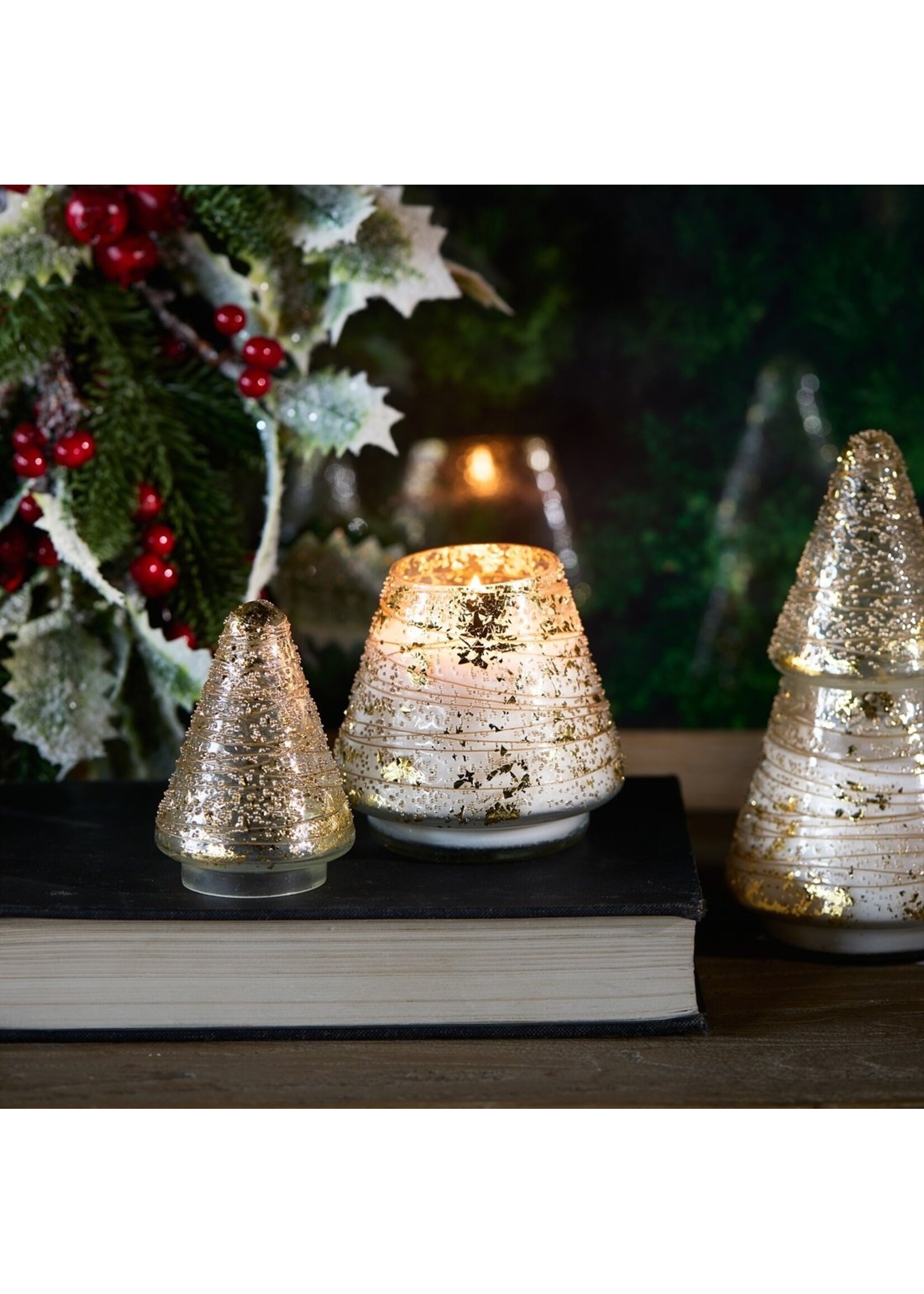 Riviera Maison Tree Warm Spice Scented Candle