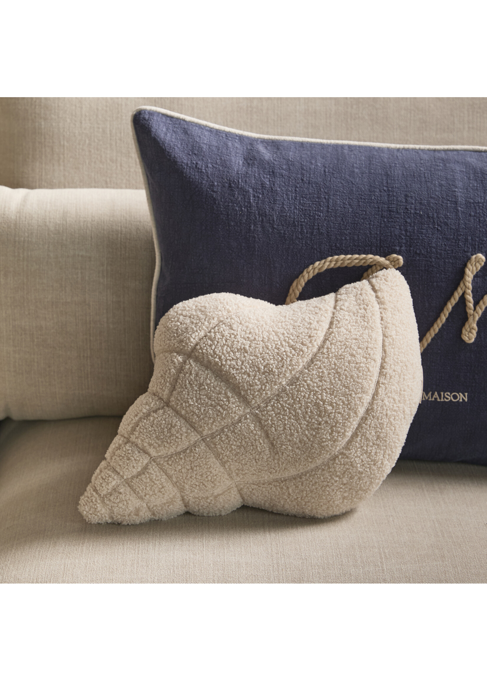 Riviera Maison Ocean Shell Box Pillow