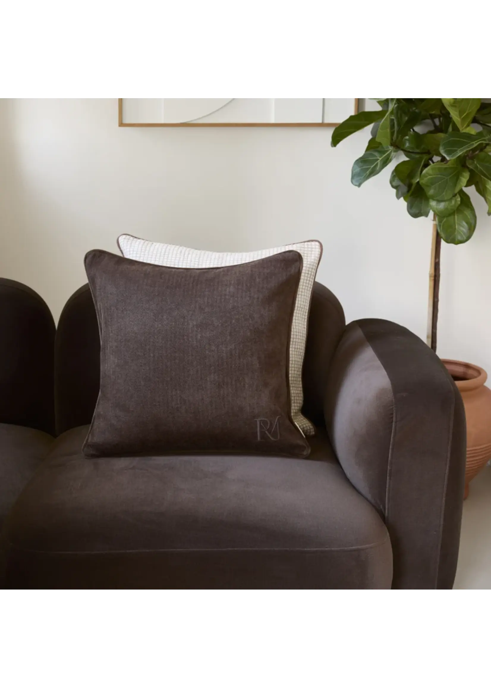 Riviera Maison Riviera Maison Orléa Pillow 50x50 coffee