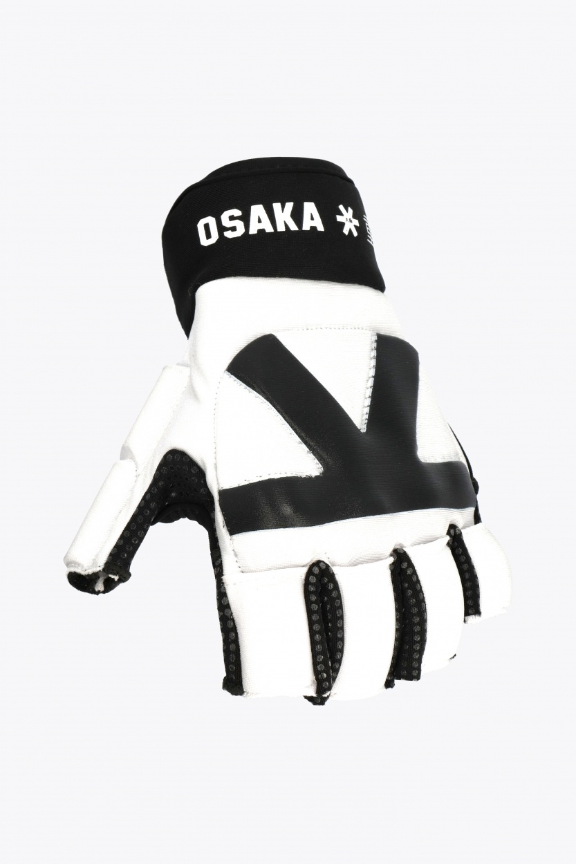 Osaka Armadillo Glove White
