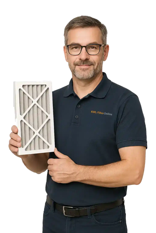 Man wearing a WTF-filters t-shirt