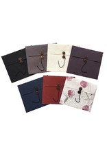 Set of  6 envelopes, buttonclosure