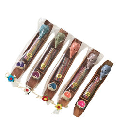 . TH057 set of candle/incense