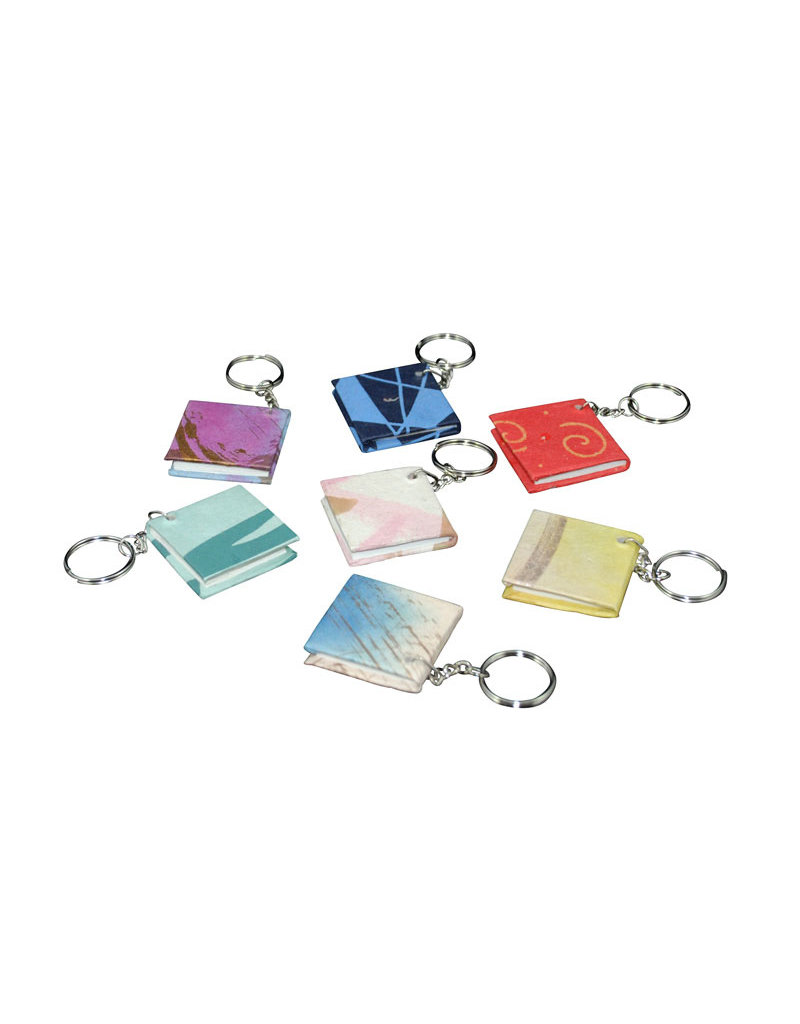 Set 50 sleutelhangers mini-boekje