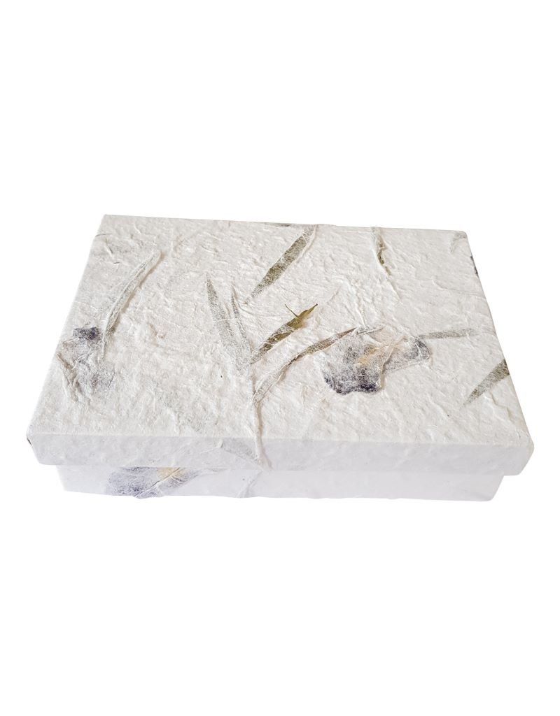 TH537 - A6-size box with flowers