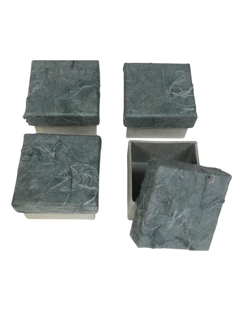 TH281 - Set van 4 doosjes boombast