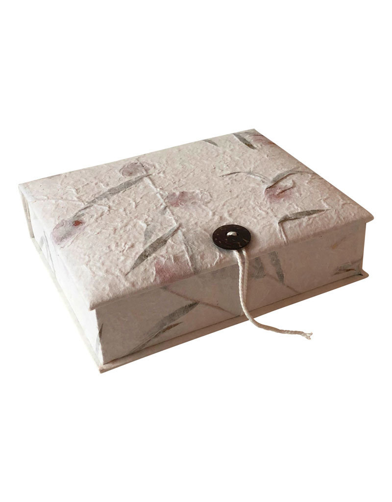 Bewaardoos mulberrypapier met bloemen