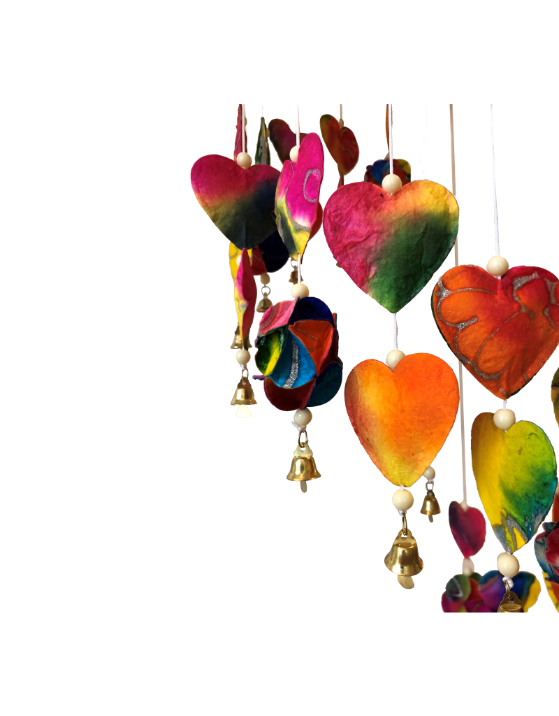 Mobile kleurrijke hartjes