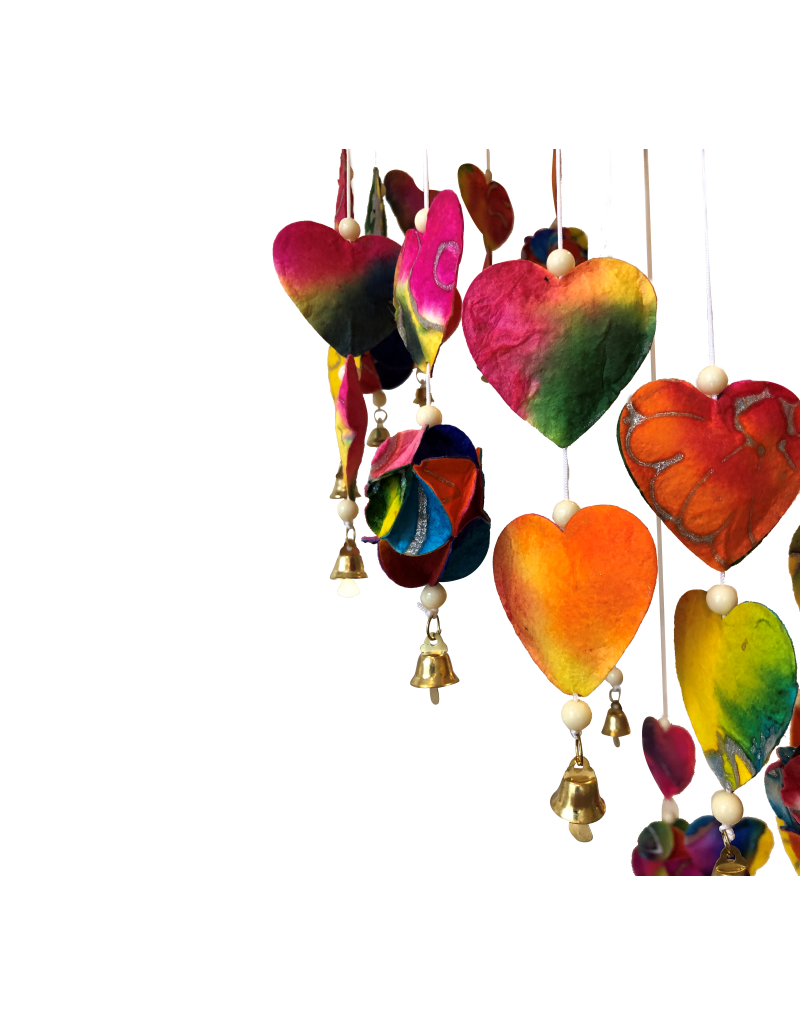 TH387 - Mobile with colourful hearts