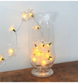 . TH068 - String light skeleton leaves