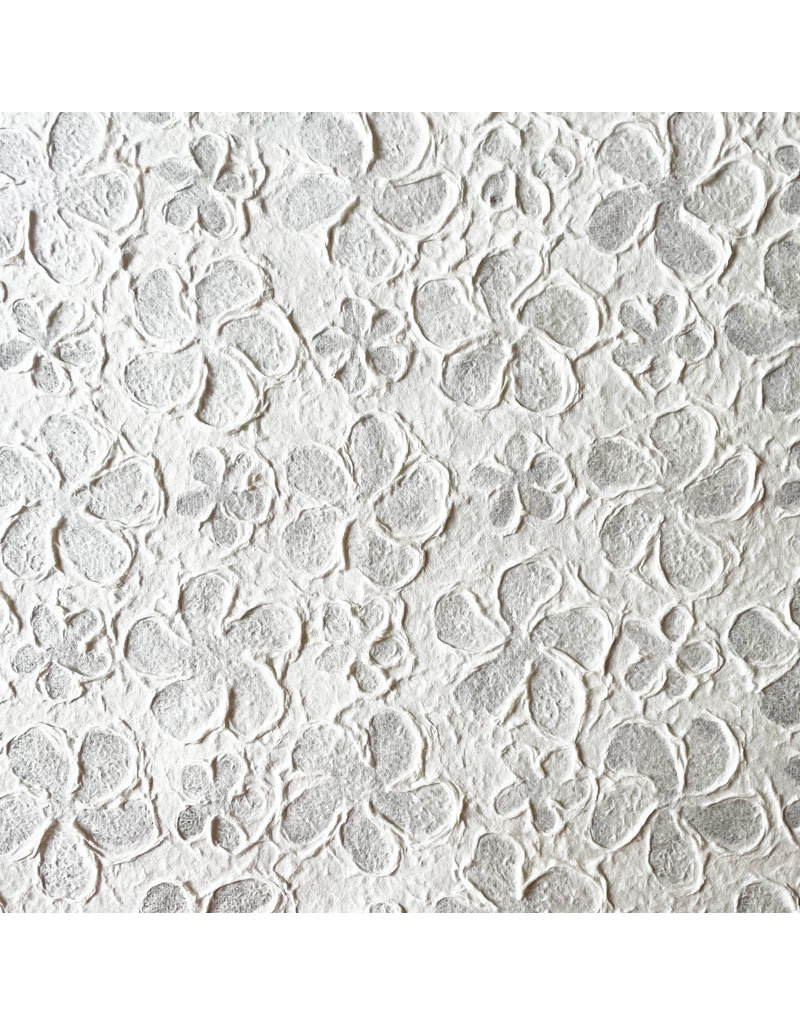 Mulberrypaper embossed flowers