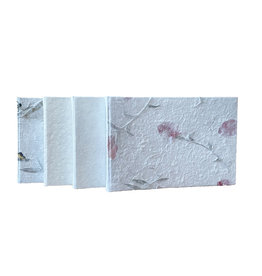 TH224 - Album with mulberry cover