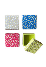 Set of 4 boxes with dots prints