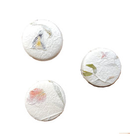 TH265 - Round box with flowers leaves