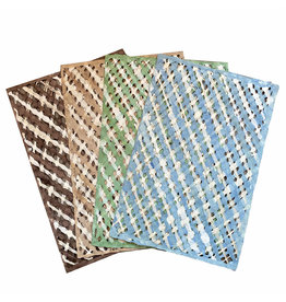 MX130 - Amate paper with checked pattern