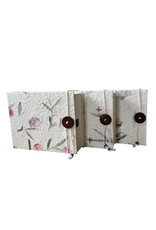 TH374 - Keepsake box with ring binder