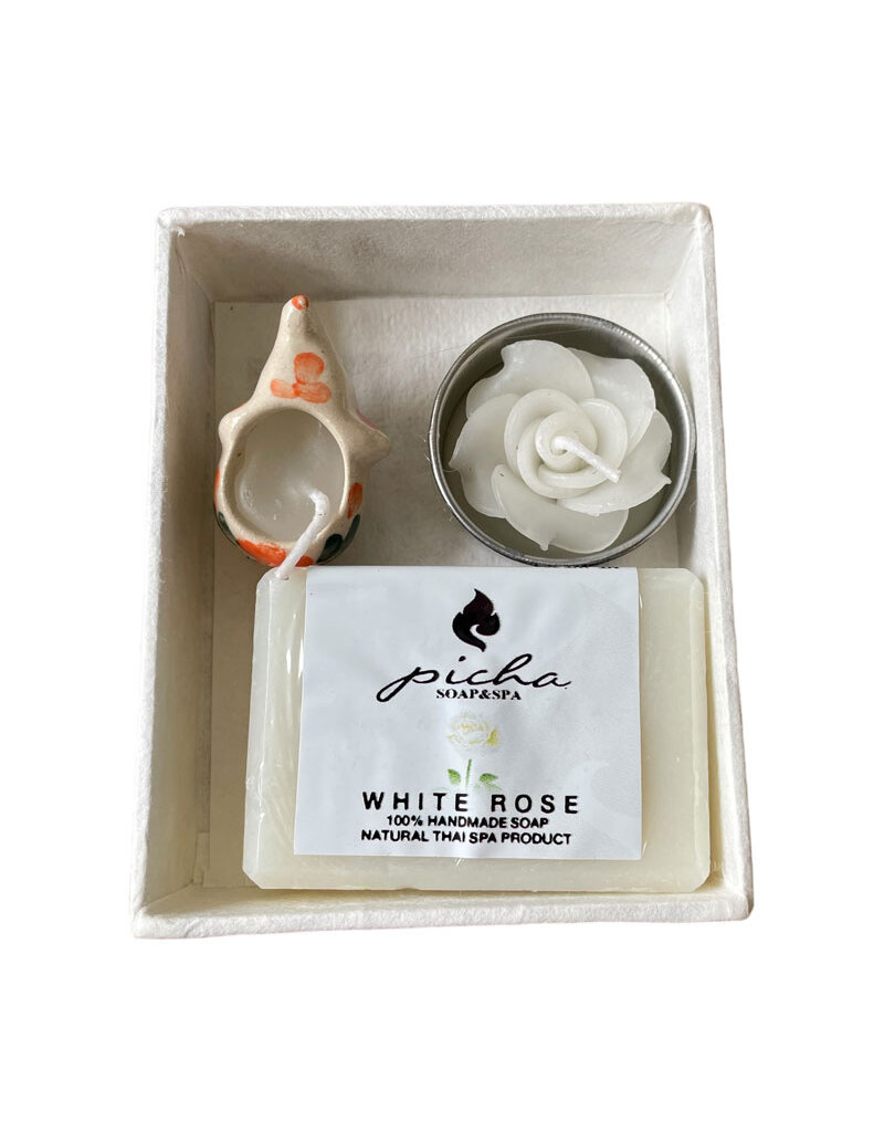 Gift box with soap / candle