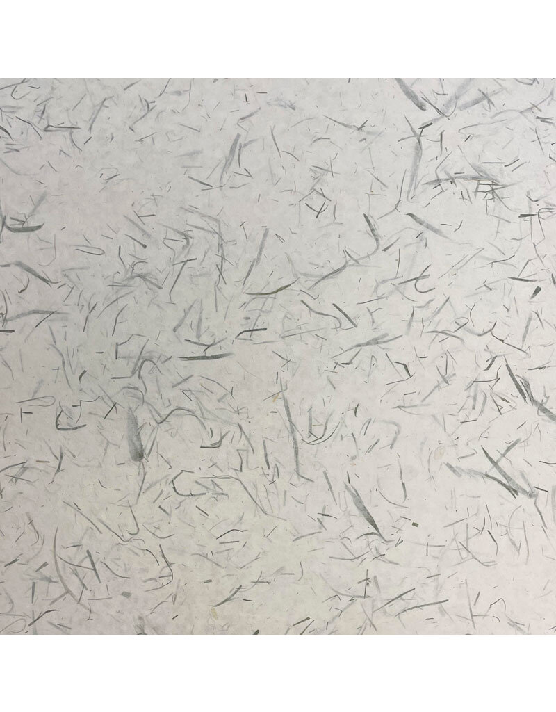 TH921 - Mulberry paper with green fibres