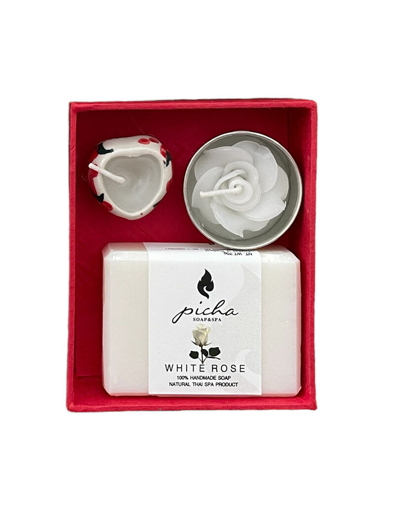 Gift box with soap / candle