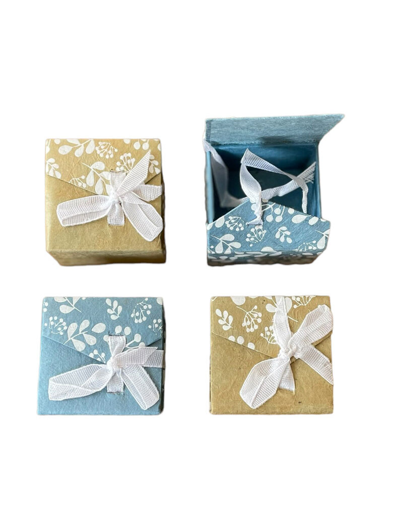 Set of 4 boxes  loktapaper