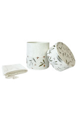 . Eco Urne mit Naturpapier mit Blumen bedeckt