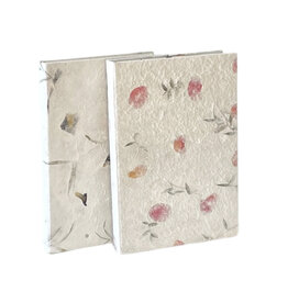 TH141 Clipboard Mulberry flowers/leaves