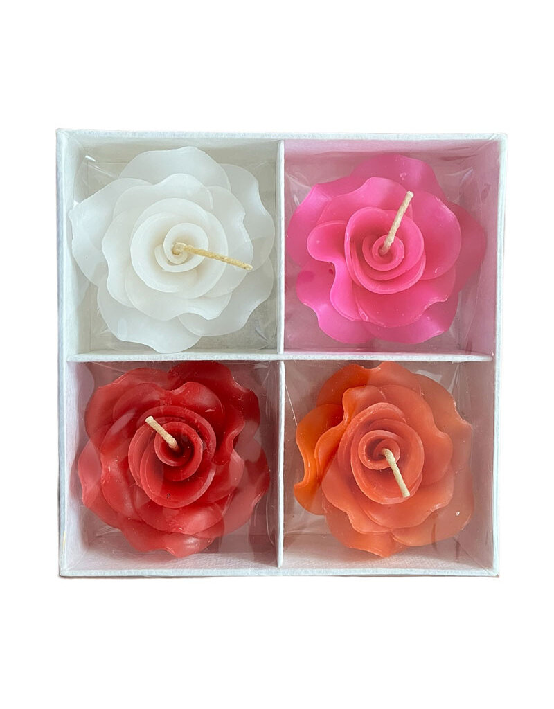 Boîte avec 4 bougies en forme de rose