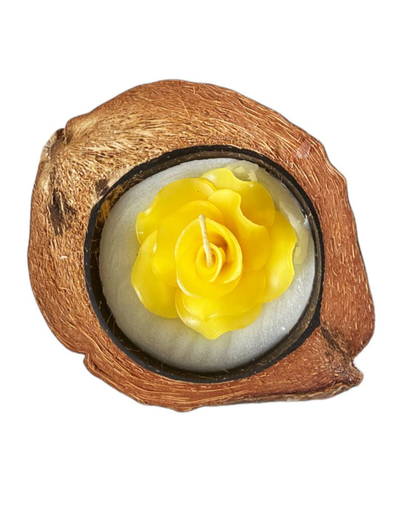 La moitie de noix de coco avec une bougie (parfumée), 4 couleurs.