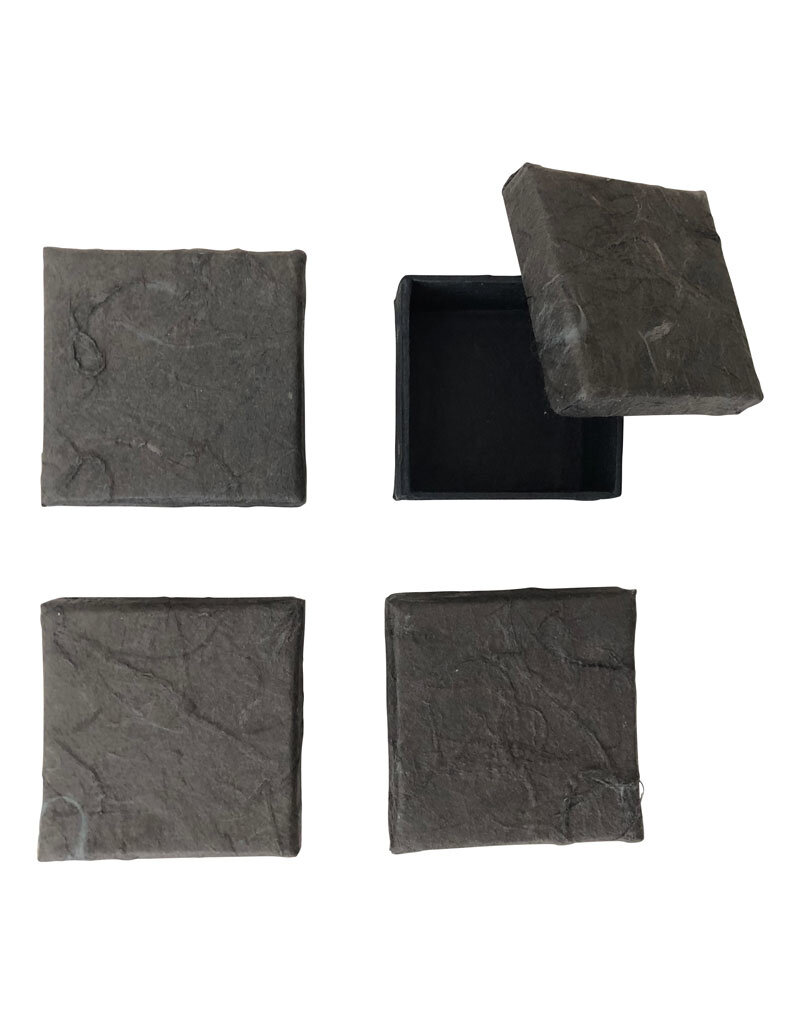 Set of 4 boxes with bark  - Copy