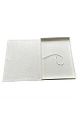 TH314 - Keepsake box with closure string and button