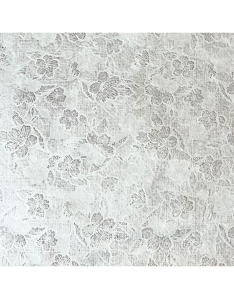 . Mulberry papier met een transparant bloemenpatroon