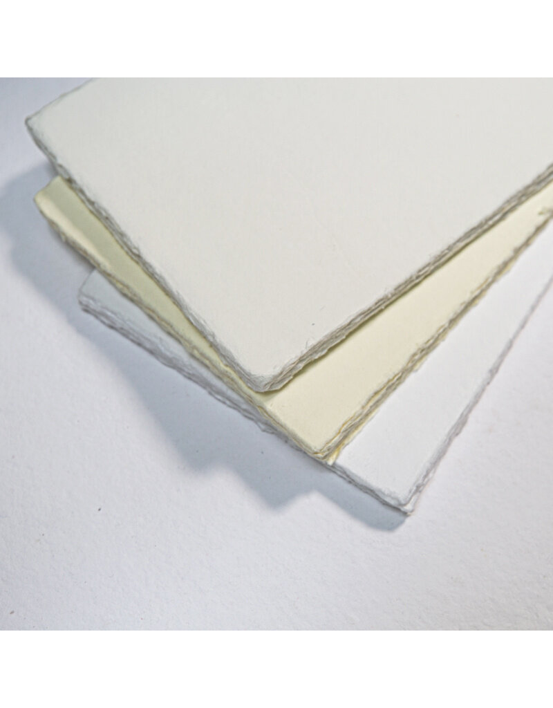 Set 25 sheets of cotton paper with deckled edge, 300 gsm